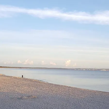 Stylische Direkt Am Mit Balkon Und Saisonalem Strandkorb *