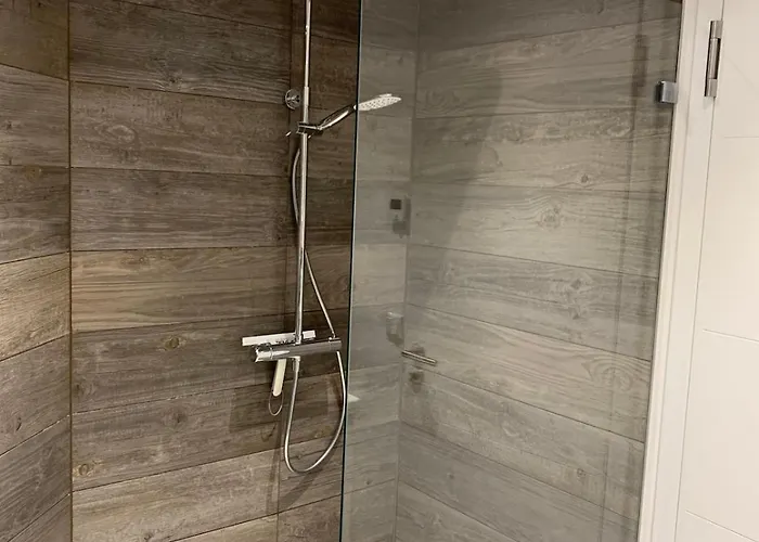 Stylische Direkt Am Mit Balkon Bis Zu 6 Personen Binz